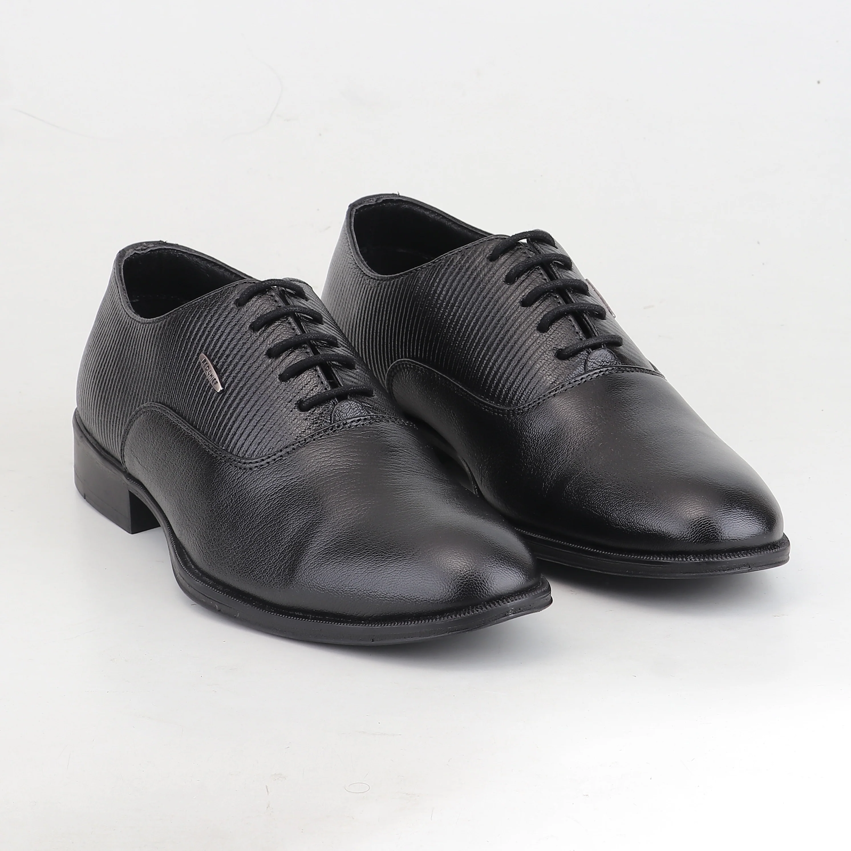 Red Chief Black Formal Shoes for Men RC4037 001 - Image 4